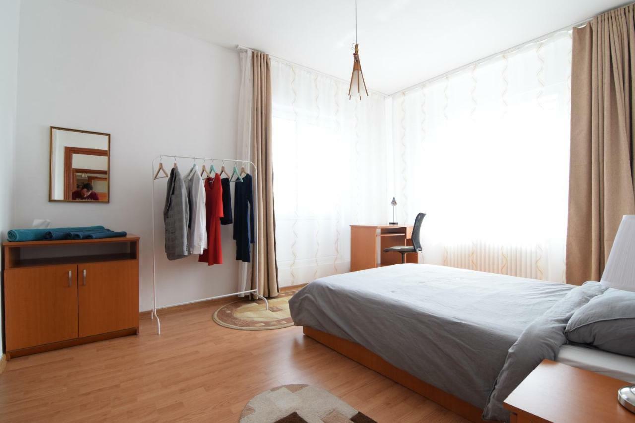Resedinta Lui Calin Appartement Boekarest Buitenkant foto