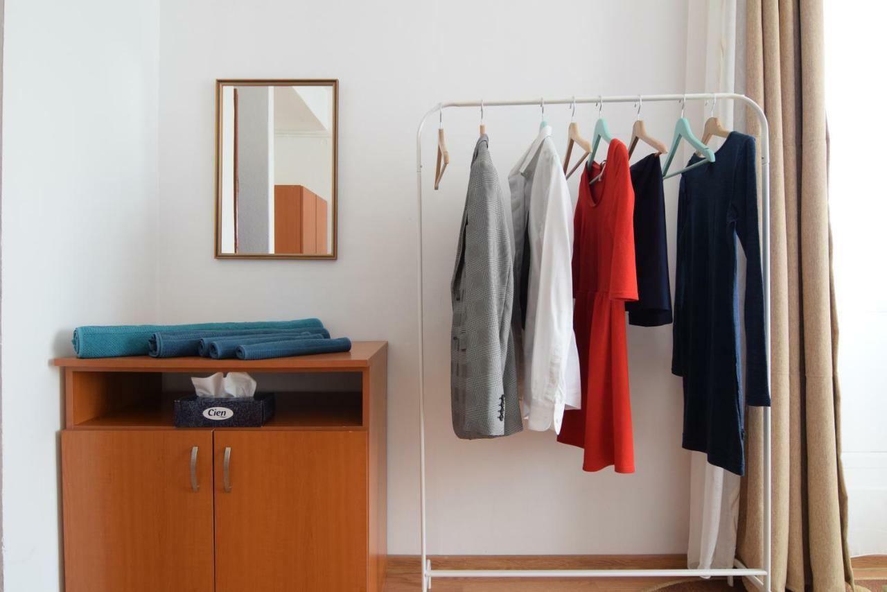 Resedinta Lui Calin Appartement Boekarest Buitenkant foto