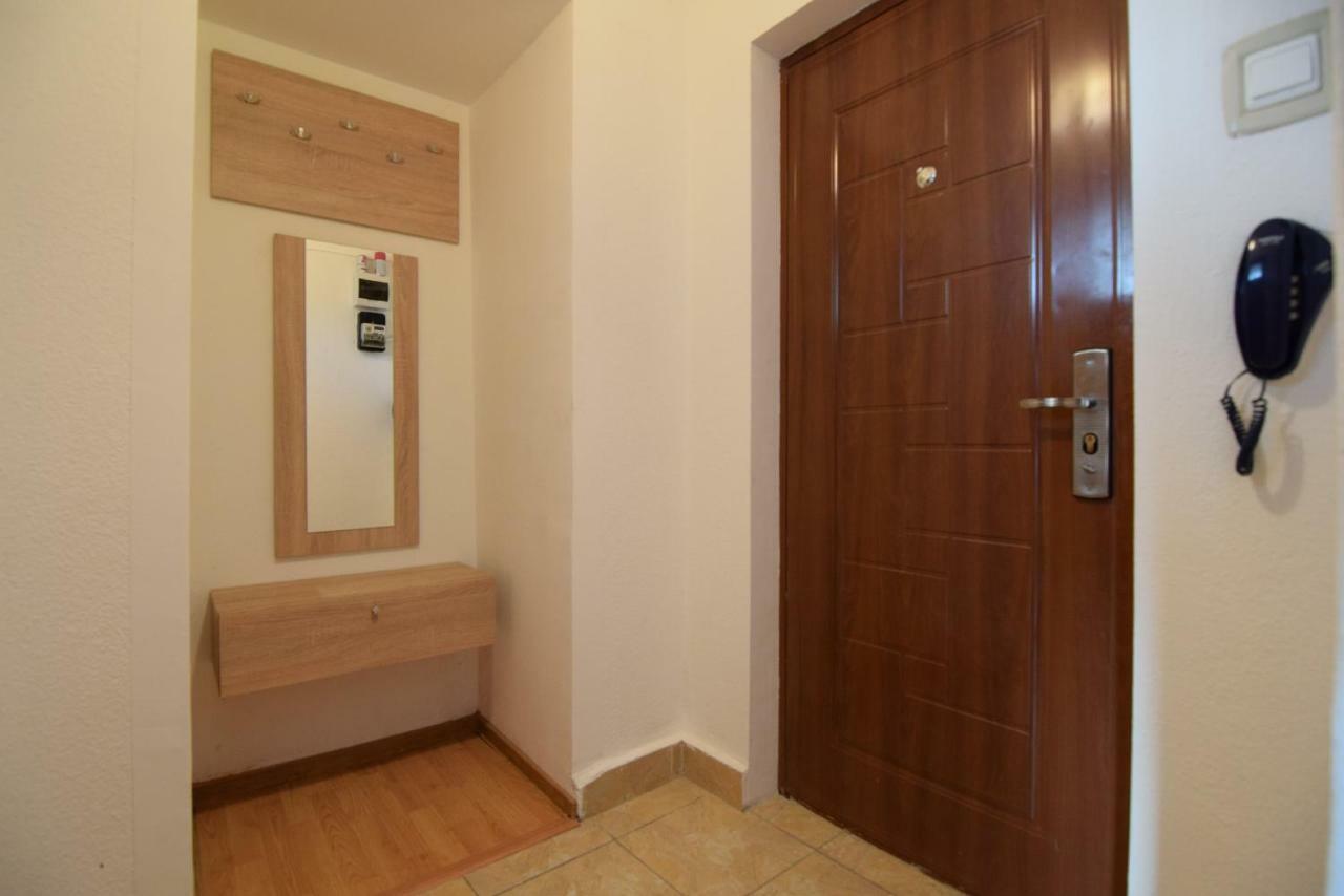 Resedinta Lui Calin Appartement Boekarest Buitenkant foto